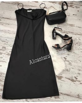Vestido largo satinado negro
